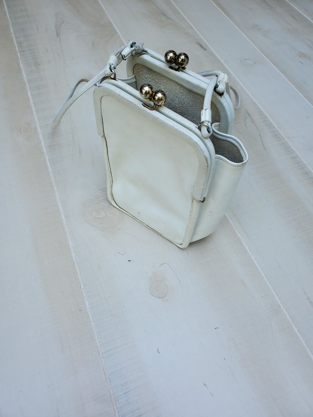 Vintage Coach Kisslock Frame Bag - Picture 13 of 16